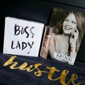 BOSS LADY VICTORIA'S SECRET GIFT SET